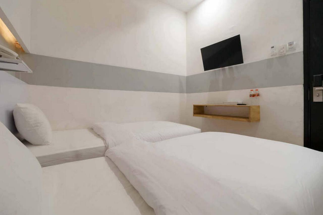 Jotel Guest House Mitra Reddoorz Pulauberayan Dış mekan fotoğraf