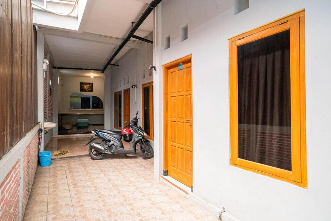Jotel Guest House Mitra Reddoorz Pulauberayan Dış mekan fotoğraf