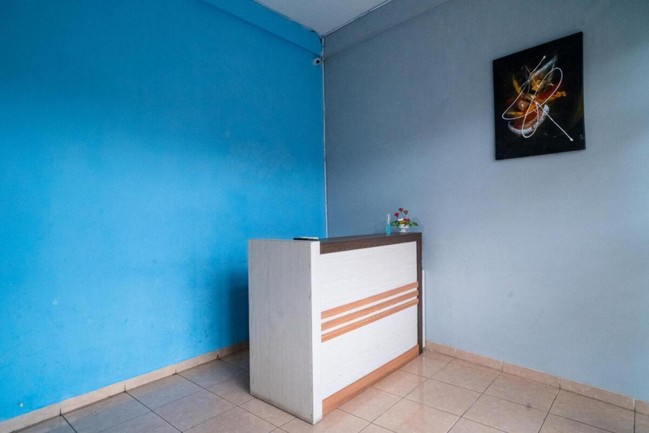 Jotel Guest House Mitra Reddoorz Pulauberayan Dış mekan fotoğraf