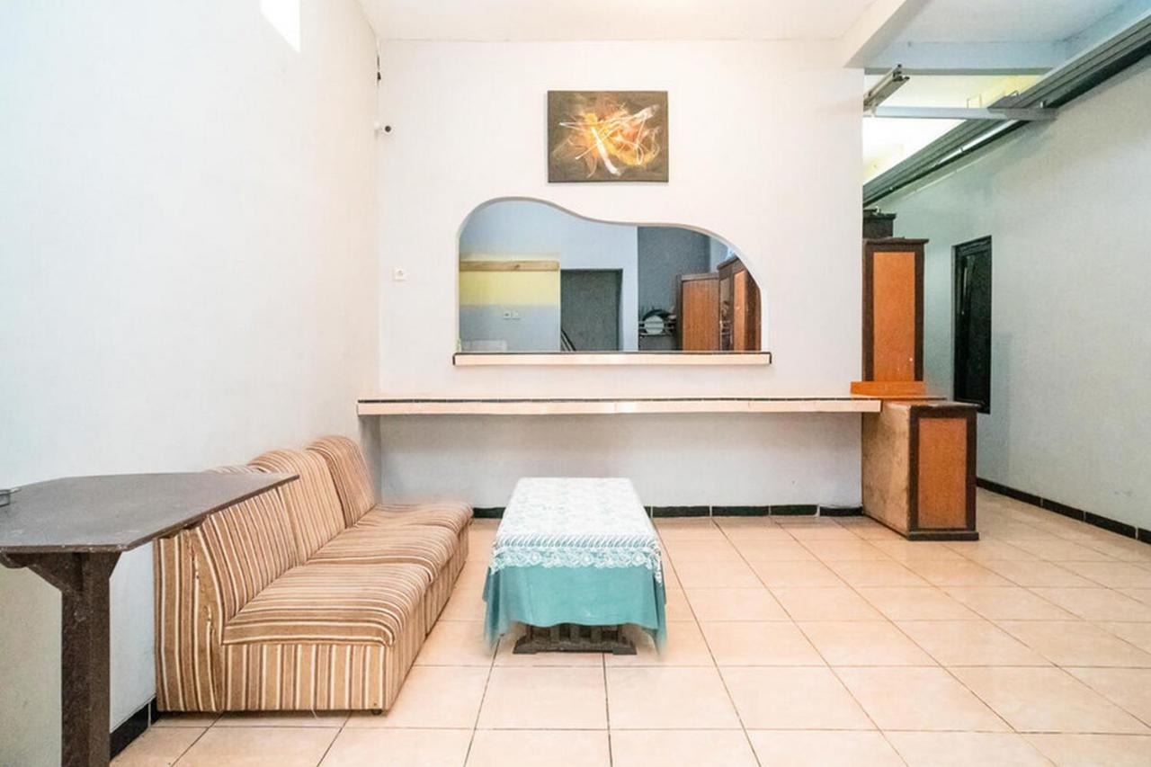 Jotel Guest House Mitra Reddoorz Pulauberayan Dış mekan fotoğraf